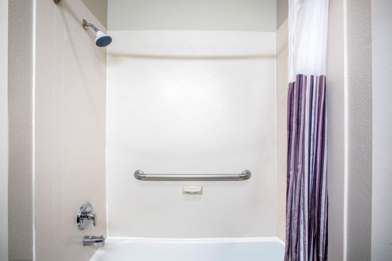 La Quinta By Wyndham Houston - Magnolia Hotel Eksteriør billede