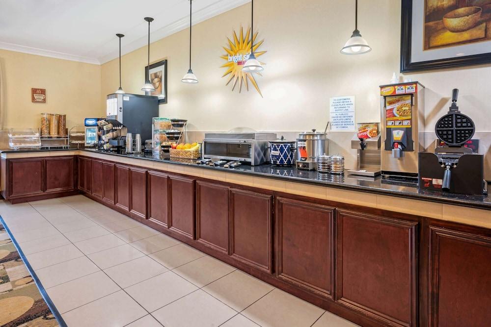 La Quinta By Wyndham Houston - Magnolia Hotel Eksteriør billede